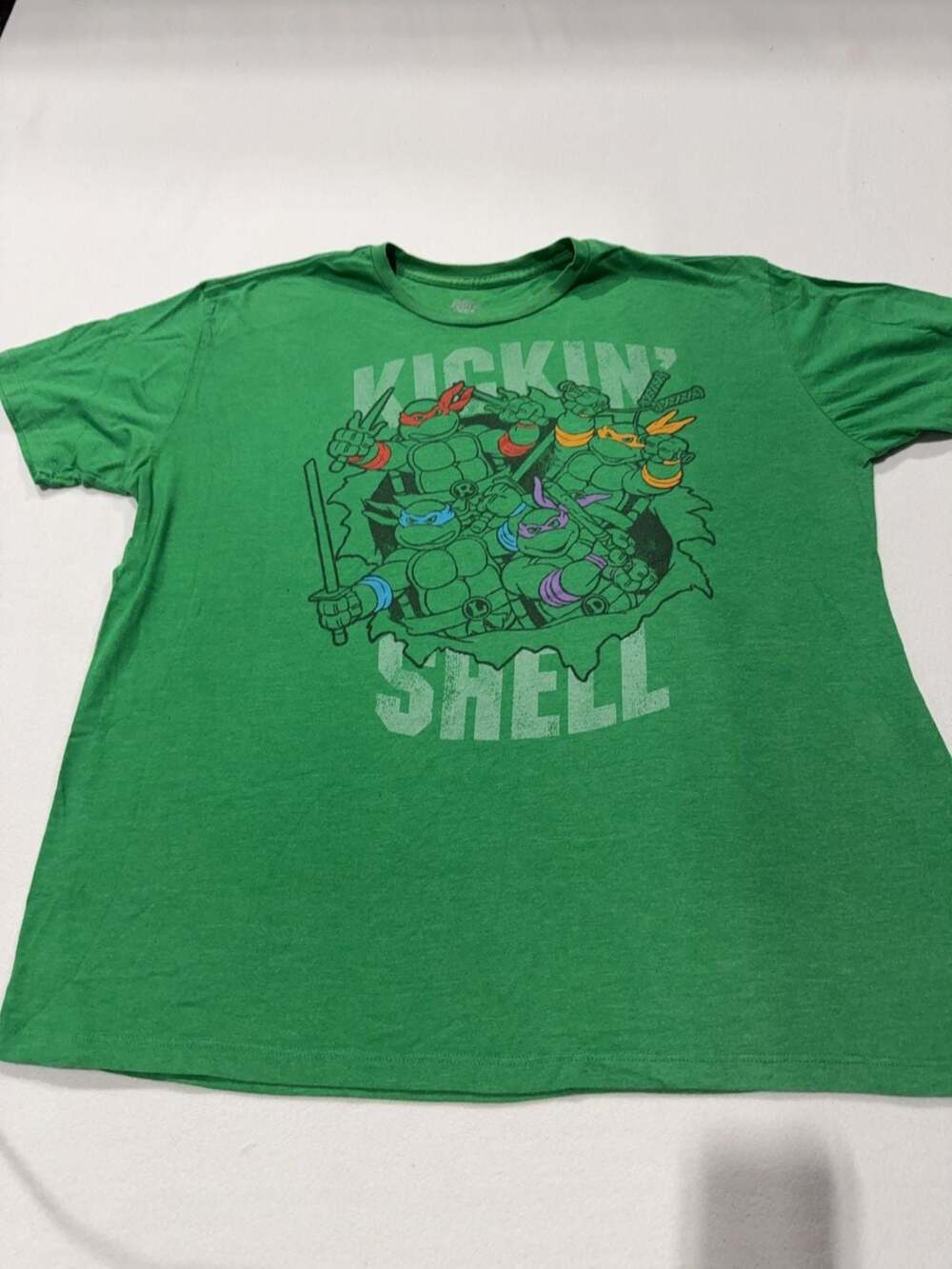 Teenage Mutant Ninja Turtles KICKIN' SHELL Graphic T-Shirt XXL